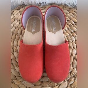 Sandgrens Brett low heel clogs